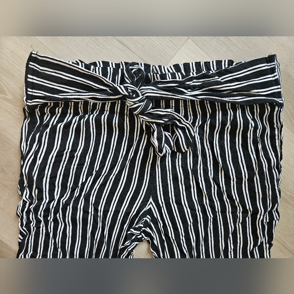 PXL Striped Black and White Rayon Tie Pants - Picture 4 of 4